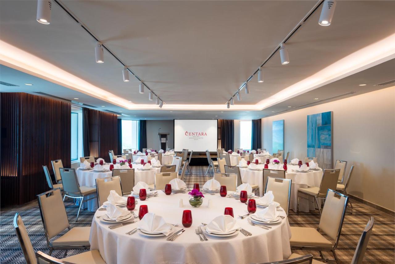 Centara West Bay Hotel & Residences Doha Bagian luar foto Meeting room